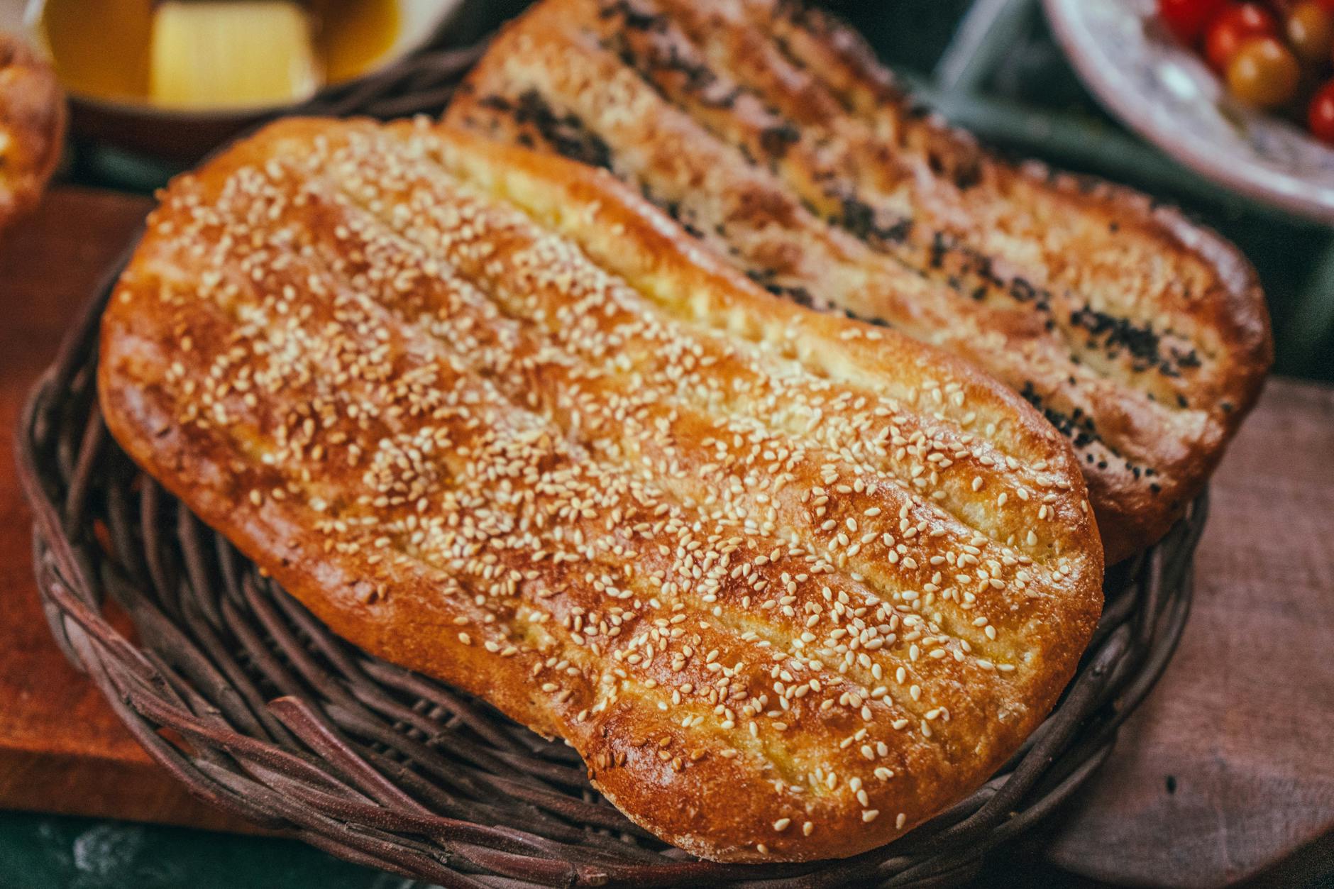 Afghanistan Essen und Trinken – frisches Naan-Fladenbrot
