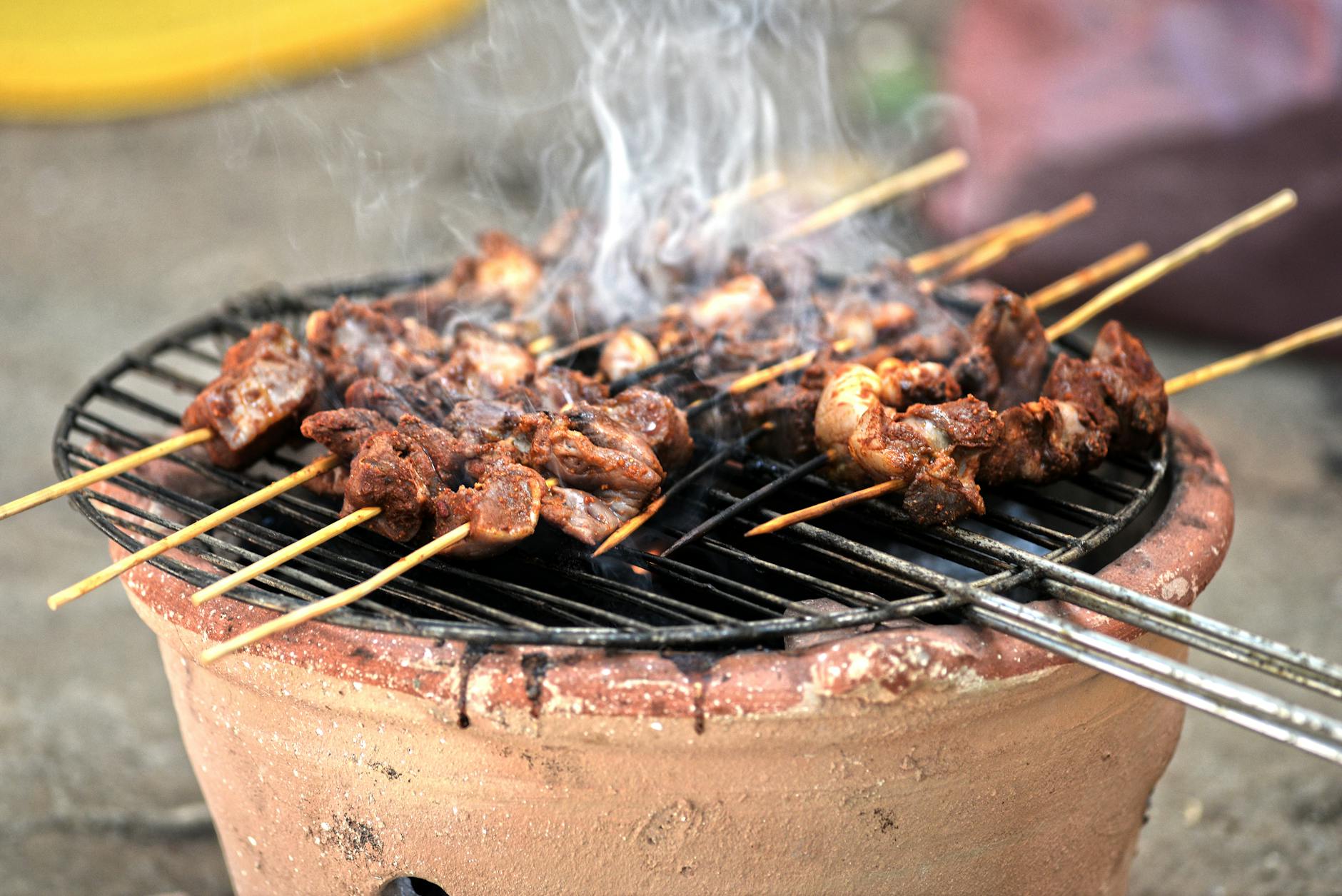 Nigeria Essen und Trinken – Suya-Spieße mit Yaji-Gewürz