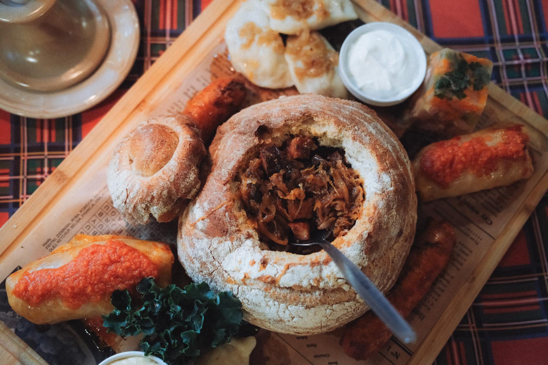 Polen Essen und Trinken – Bigos-Sauerkraut-Eintopf